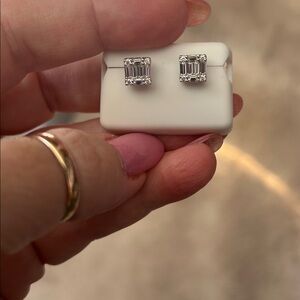 925 Silver 2.50  CTW Moissainite Baguette Earrings NWT  retail $500